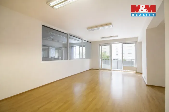Prodej kanceláře, Praha - Hostivař, Na Plískavě, 401 m2