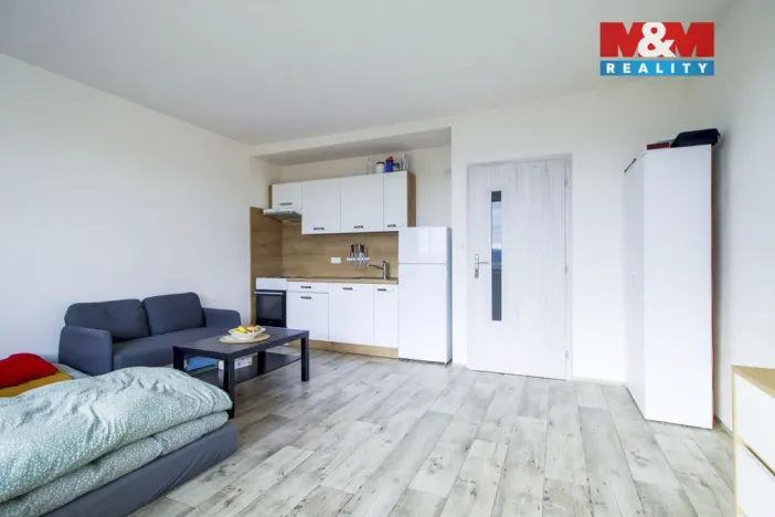 Pronájem bytu 1+kk, Klatovy - Klatovy IV, Suvorovova, 31 m2