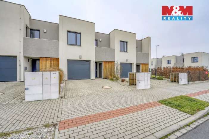 Pronájem rodinného domu, Plzeň - Radobyčice, Řadová, 139 m2