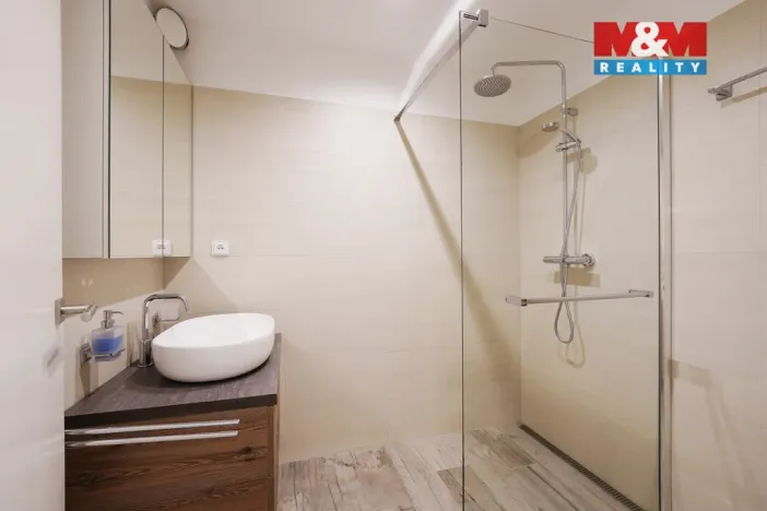 Pronájem rodinného domu, Plzeň - Radobyčice, Řadová, 139 m2