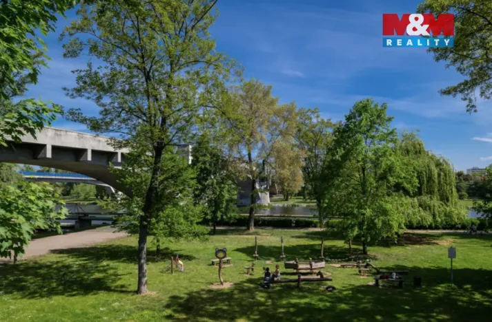 Prodej bytu 1+kk, Kralupy nad Vltavou, Nádražní, 42 m2