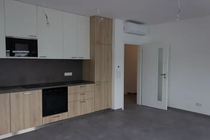 Pronájem bytu 4+kk, Znojmo, Třešňová, 102 m2