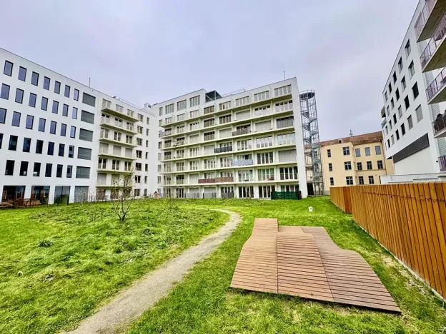 Pronájem bytu 1+kk, Brno, Trnitá, 27 m2