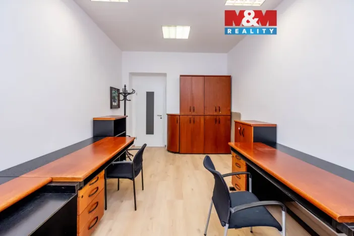 Pronájem kanceláře, Praha - Strašnice, Kolovratská, 18 m2