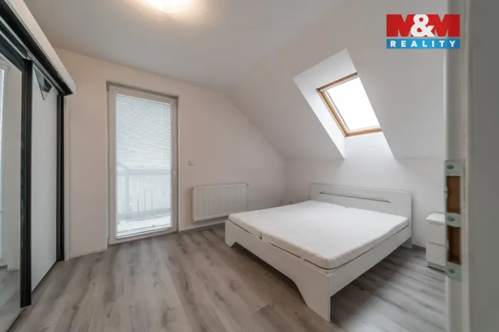 Prodej rodinného domu, Zlatá, 148 m2