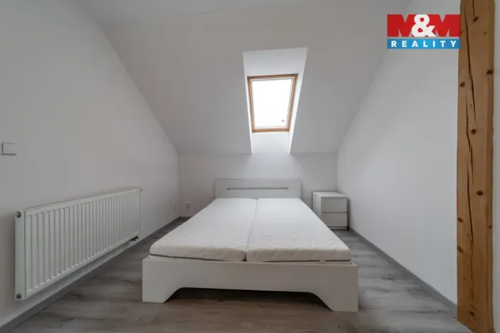 Prodej rodinného domu, Zlatá, 148 m2