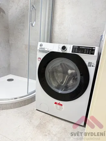 Pronájem bytu 1+kk, Praha - Žižkov, Šrámkové, 33 m2