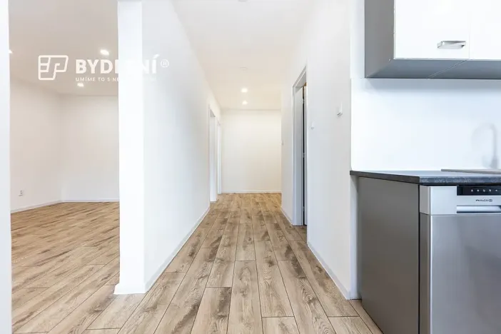 Prodej bytu 2+1, Chomutov, Zahradní, 61 m2