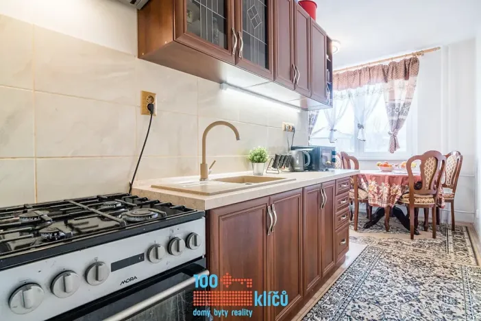 Prodej bytu 3+1, Brno, Svatoplukova, 74 m2