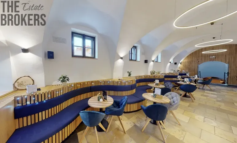 Prodej ubytování, Mikulov, Koněvova, 579 m2