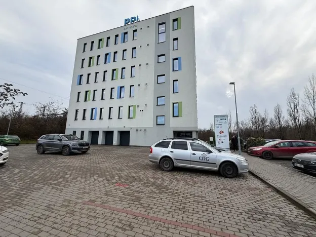 Pronájem kanceláře, Brno - Štýřice, Pražákova, 18 m2