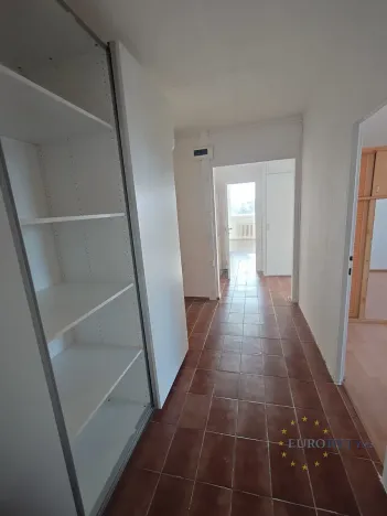 Pronájem bytu 3+1, Praha - Podolí, Ve svahu, 80 m2