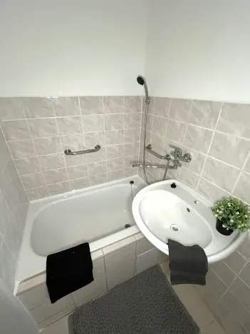 Pronájem bytu 1+1, Česká Lípa, Okružní, 39 m2