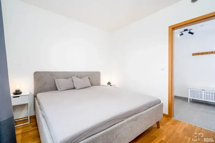 Pronájem bytu 2+kk, Praha - Vysočany, Smržových, 59 m2