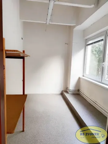 Pronájem kanceláře, Olomouc, Holická, 29 m2