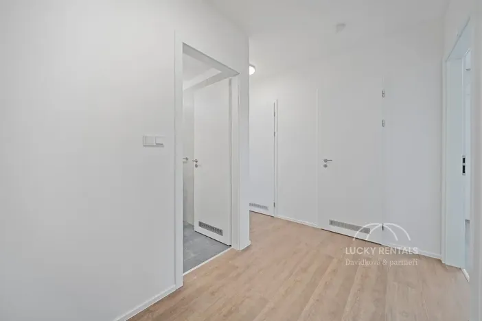 Pronájem bytu 2+kk, Praha - Chodov, Líbalova, 42 m2