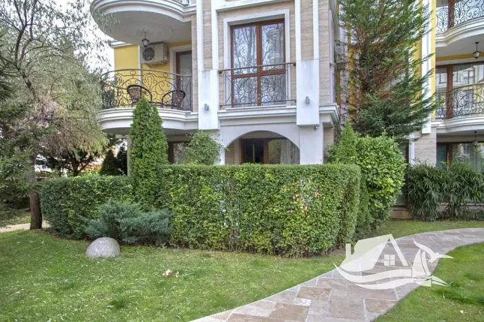 Prodej bytu 2+kk, Nesebar, Bulharsko, 57 m2