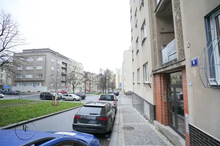 Pronájem bytu 2+1, Praha - Břevnov, Pod Drinopolem, 56 m2