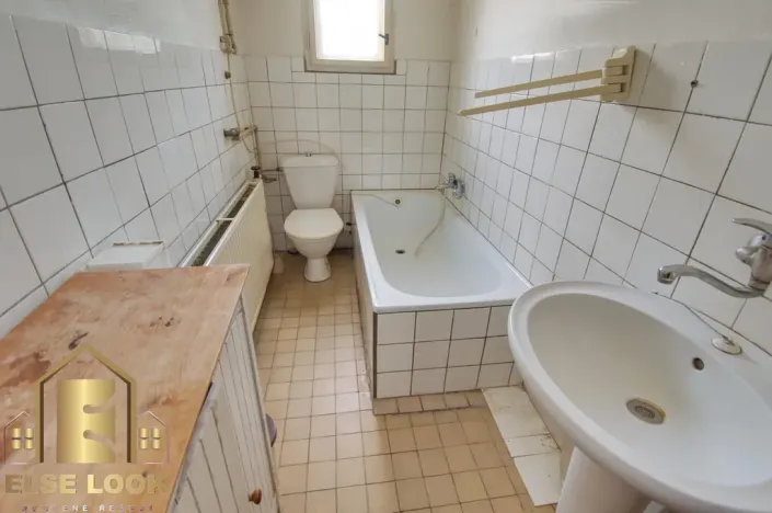 Prodej rodinného domu, Nové Město nad Metují, Zborovská, 356 m2