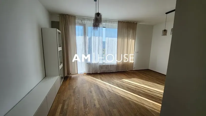 Pronájem bytu 2+kk, Praha - Vysočany, Smržových, 52 m2