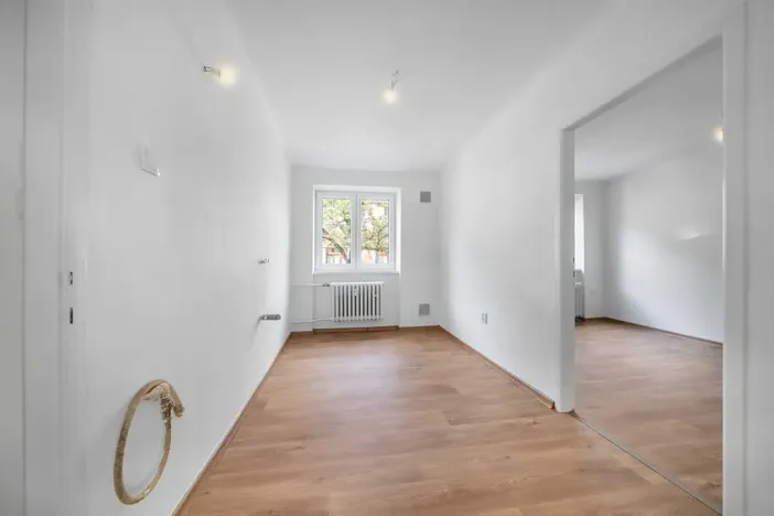 Prodej bytu 3+1, Plzeň, Thámova, 68 m2