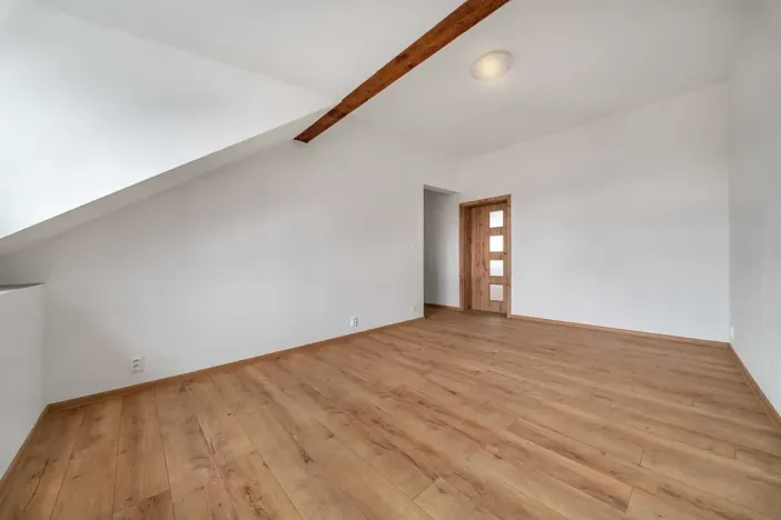 Pronájem bytu 4+kk, Plzeň, Dvorní, 94 m2