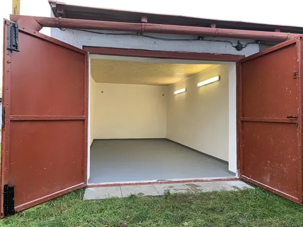 Pronájem garáže, Studénka, Matiční, 22 m2