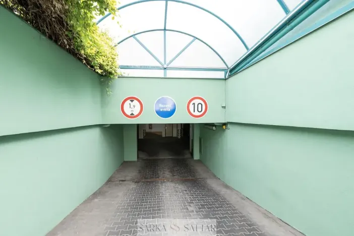 Prodej bytu 2+kk, Praha - Kunratice, Hornomlýnská, 54 m2