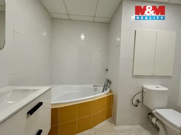 Prodej bytu 3+1, Most, Františka Malíka, 68 m2