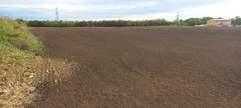 Pronájem komerčního pozemku, Kosoř, 16090 m2