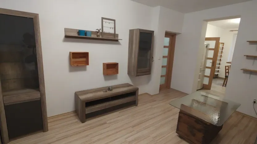 Pronájem bytu 2+1, Rosice, Pod Zahrádkami, 66 m2