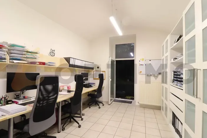 Prodej kanceláře, Praha - Smíchov, Ostrovského, 120 m2