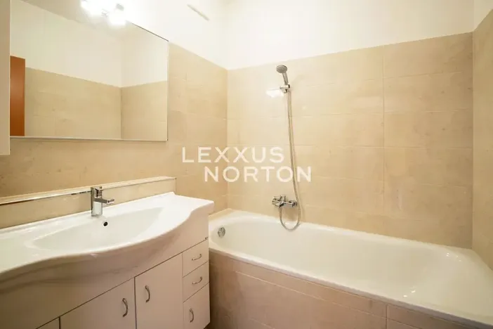 Pronájem bytu 4+kk, Praha - Veleslavín, Pod dvorem, 106 m2