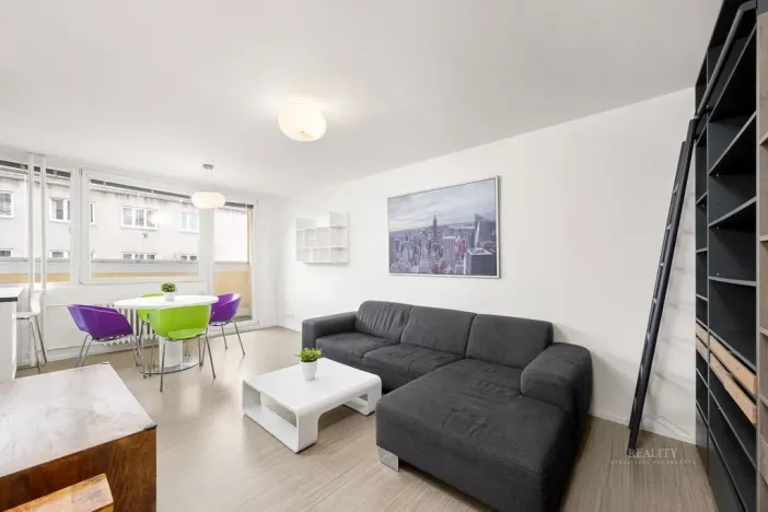 Pronájem bytu 3+kk, Praha - Žižkov, U kněžské louky, 67 m2