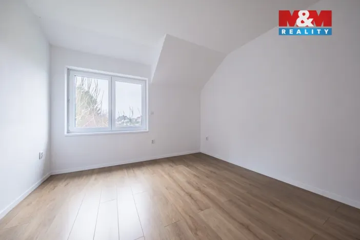 Pronájem rodinného domu, Jirny, Javorová, 138 m2