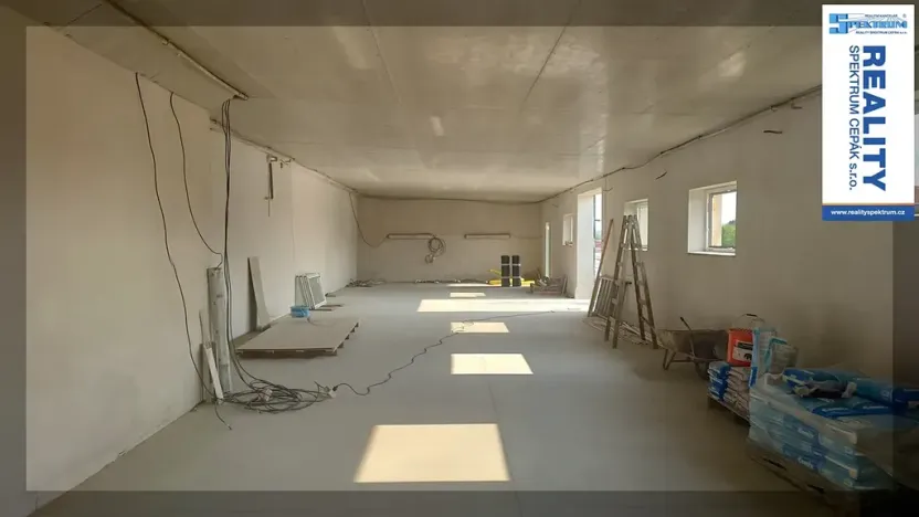 Pronájem výrobních prostor, Srubec, Ledenická-St. Pohůrka, 205 m2