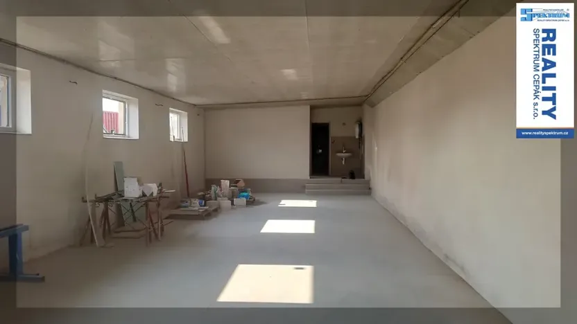 Pronájem výrobních prostor, Srubec, Ledenická-St. Pohůrka, 205 m2