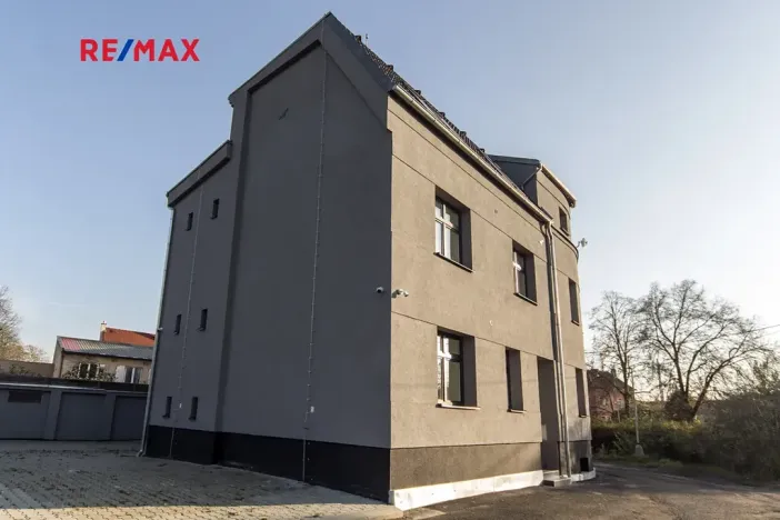 Prodej činžovního domu, Ústí nad Labem, náměstí Prokopa Velikého, 576 m2