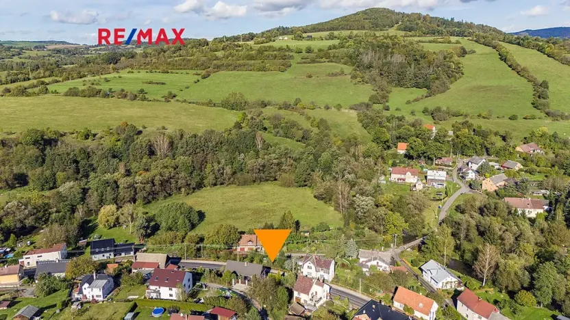 Prodej pozemku pro bydlení, Horní Police, 9. května, 910 m2