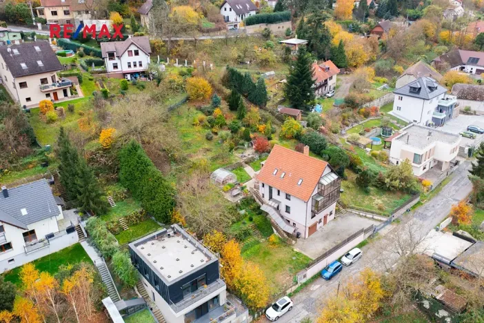 Prodej vily, Měchenice, Hlavní, 330 m2