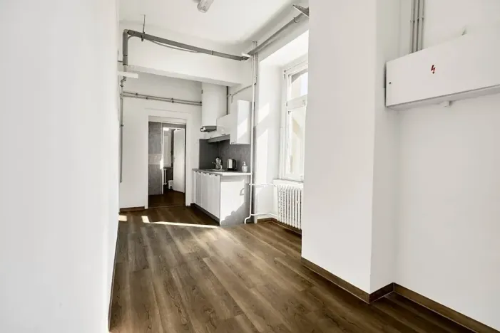 Pronájem skladu, Chodov, U Porcelánky, 11000 m2