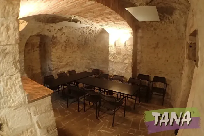 Pronájem restaurace, Mnichovo Hradiště, Masarykovo náměstí, 350 m2