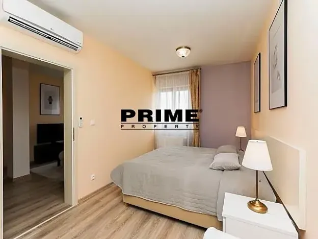 Pronájem bytu 3+kk, Praha - Vinohrady, Máchova, 63 m2