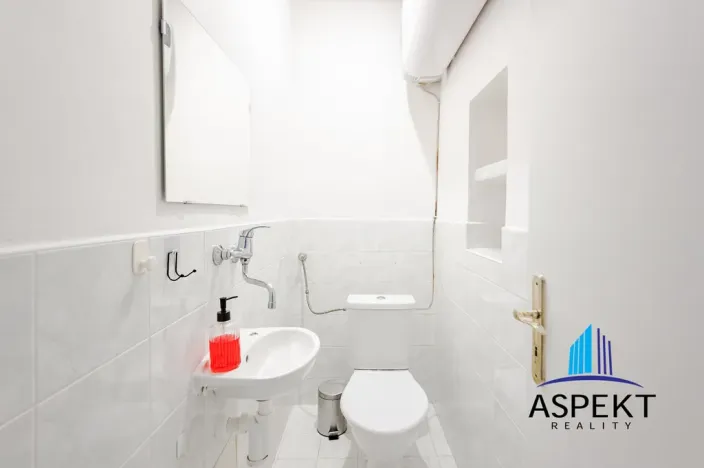 Pronájem bytu 2+1, Praha - Vinohrady, Belgická, 52 m2