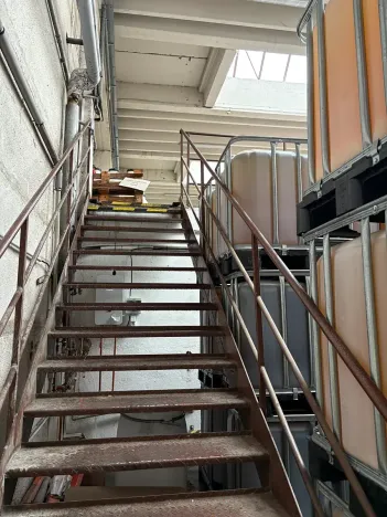 Pronájem skladu, Praha - Kunratice, Dobronická, 750 m2