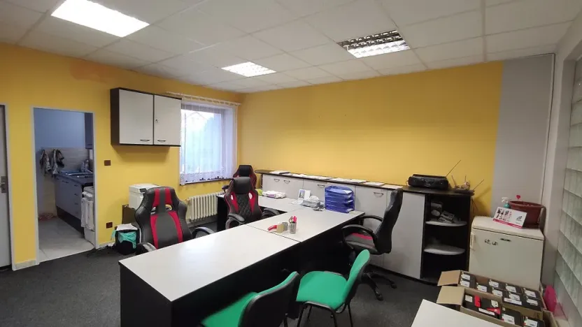 Pronájem kanceláře, Strakonice - Strakonice II, Komenského, 68 m2