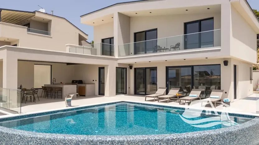 Prodej vily, Split, Chorvatsko, 292 m2