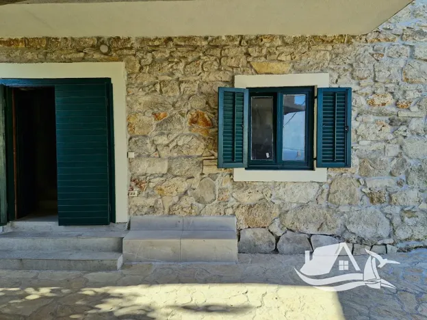 Prodej rodinného domu, Čara, Korčula, Chorvatsko, 100 m2