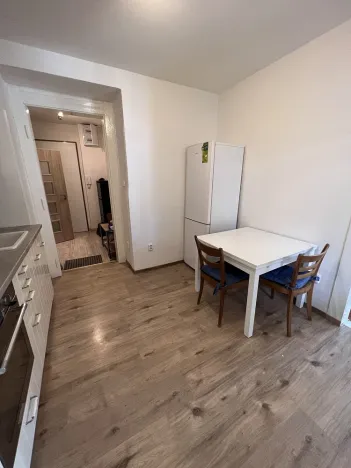 Pronájem bytu 2+1, Praha - Libeň, Novákových, 45 m2