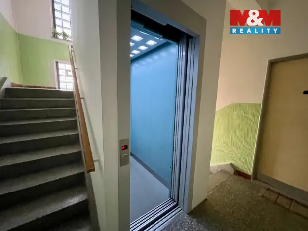 Pronájem bytu 1+1, Hradec Králové, Pospíšilova, 37 m2